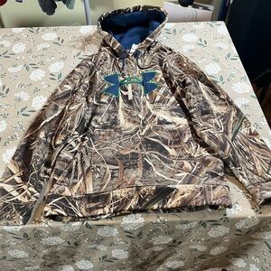 Under Armour Men M RealTree Max-5 Camo Hoodie Sweatshirt Loose Cold Gear Hunting
